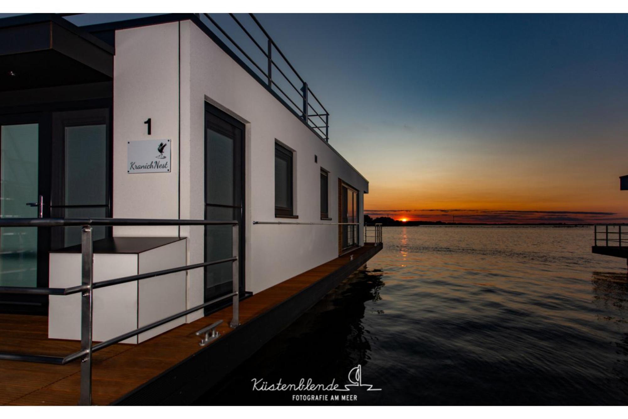 Ostsee Hausboot - Kranichnest Lp1 Ribnitz-Damgarten Luaran gambar